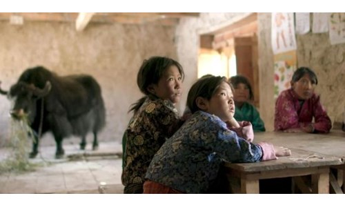 LUNANA: SINIFTAKİ YAK